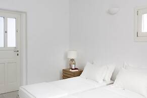 AGL Luxury Villas