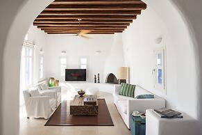 AGL Luxury Villas