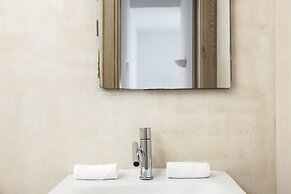 AGL Luxury Villas