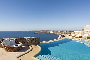 AGL Luxury Villas