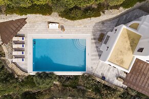 AGL Luxury Villas