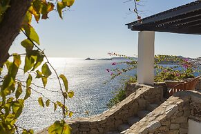 AGL Luxury Villas