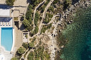AGL Luxury Villas