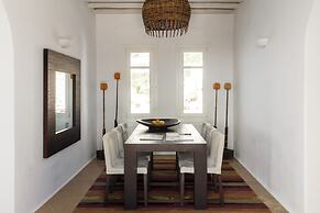 AGL Luxury Villas