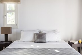 AGL Luxury Villas