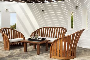 AGL Luxury Villas