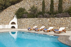 AGL Luxury Villas