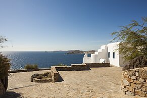 AGL Luxury Villas