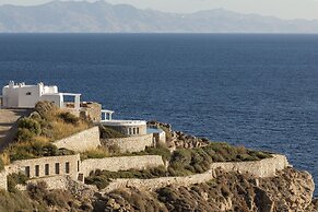 AGL Luxury Villas