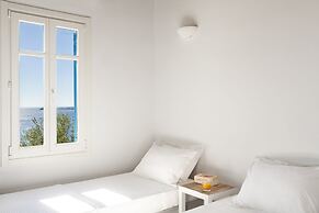 AGL Luxury Villas