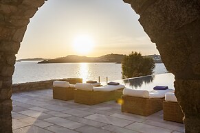 AGL Luxury Villas