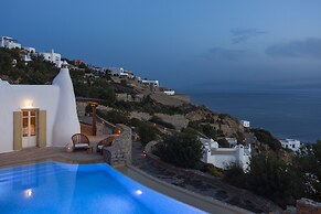 AGL Luxury Villas