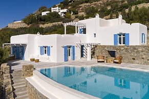 AGL Luxury Villas