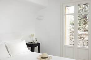AGL Luxury Villas