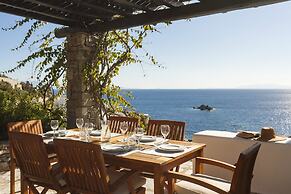 AGL Luxury Villas