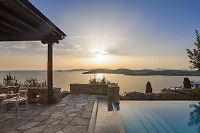 AGL Luxury Villas
