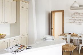 AGL Luxury Villas
