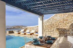 AGL Luxury Villas