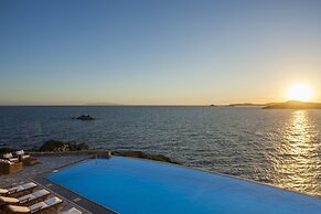 AGL Luxury Villas