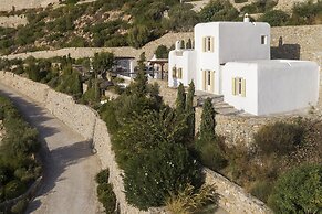 AGL Luxury Villas