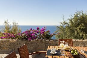 AGL Luxury Villas