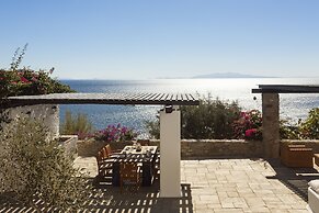 AGL Luxury Villas