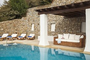 AGL Luxury Villas