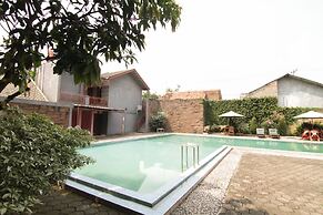 Grand Ciwareng Inn
