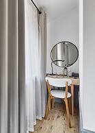 Wine & Pillow Hotel by Frapolli