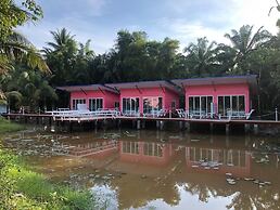 Bua Villa