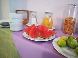 Leolù Guesthouse and breakfast