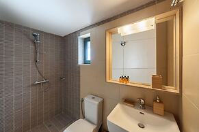 Syra Suites