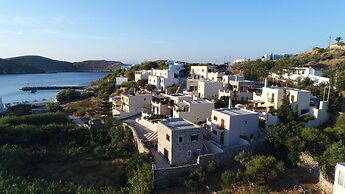 Syra Suites