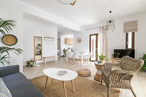 Syra Suites