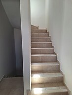 Syra Suites