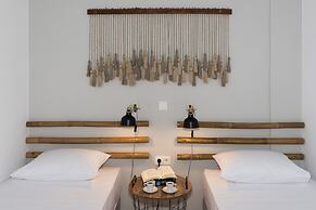 Syra Suites