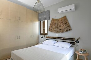 Syra Suites