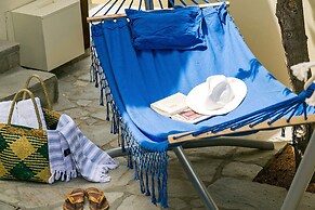 Syra Suites