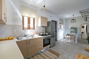 Syra Suites