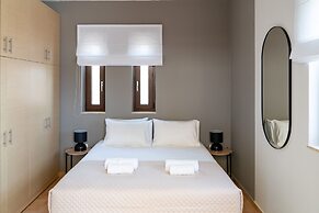 Syra Suites