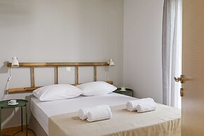 Syra Suites