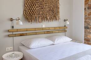 Syra Suites