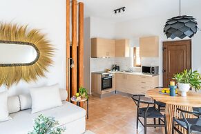 Syra Suites