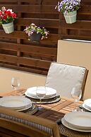 Syra Suites