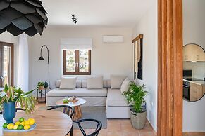 Syra Suites