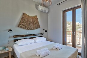 Syra Suites