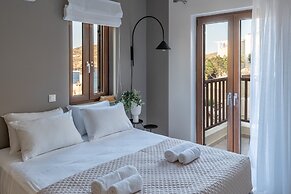 Syra Suites