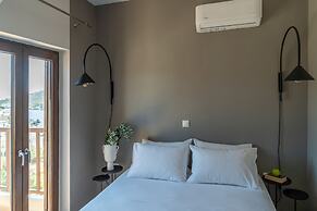 Syra Suites