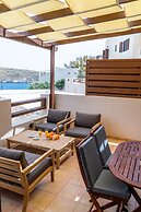 Syra Suites