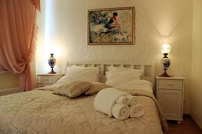 Embrace Guestrooms & Apartments